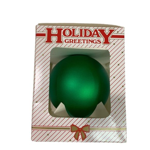 St. Mary of the Lakes 2000 Holiday Ornament Green Glass Ball - Picture 4 of 6